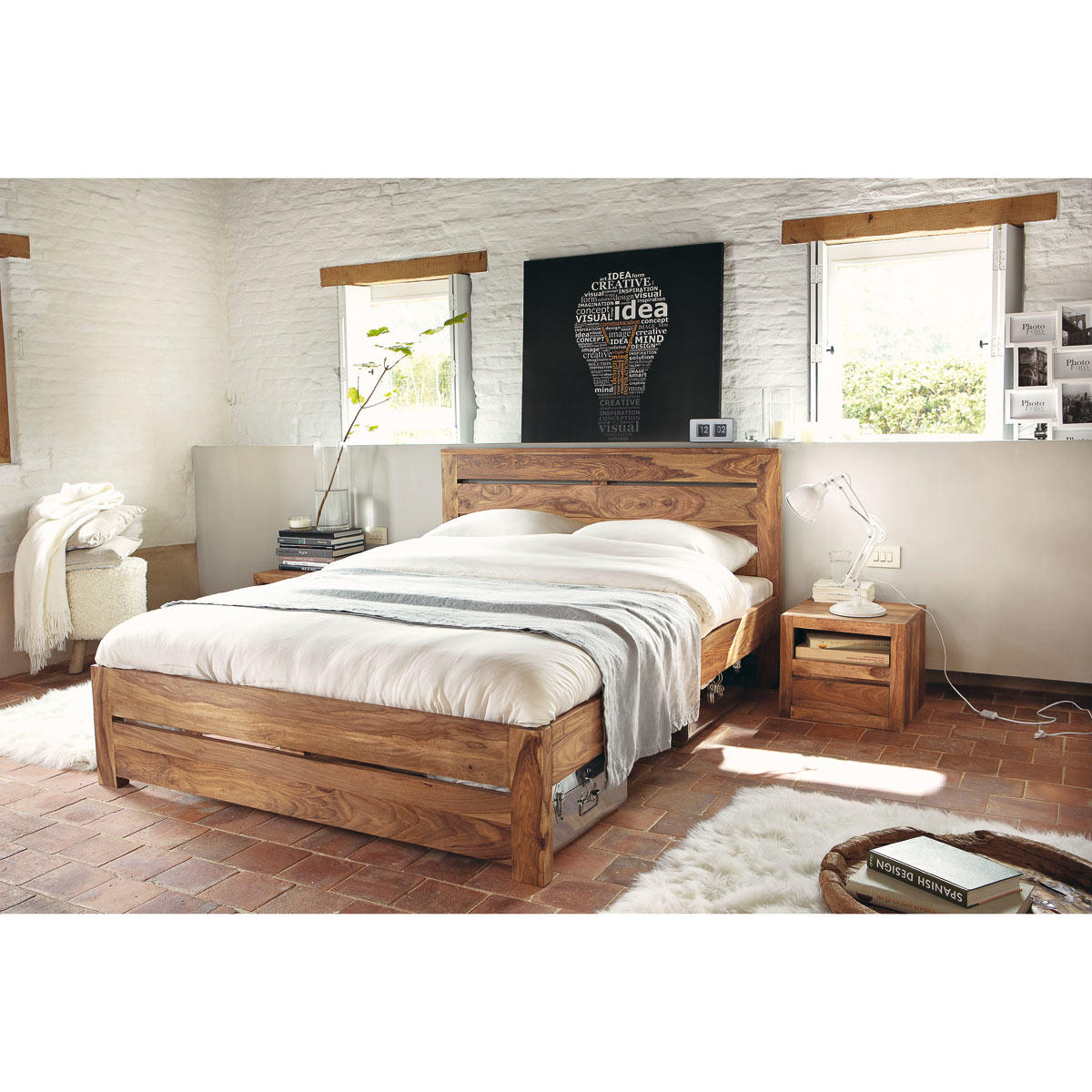 Heri King Size Bed Minimalist Solid Sheesham Wood  | Slatted Headboard | Dark Natural Finish