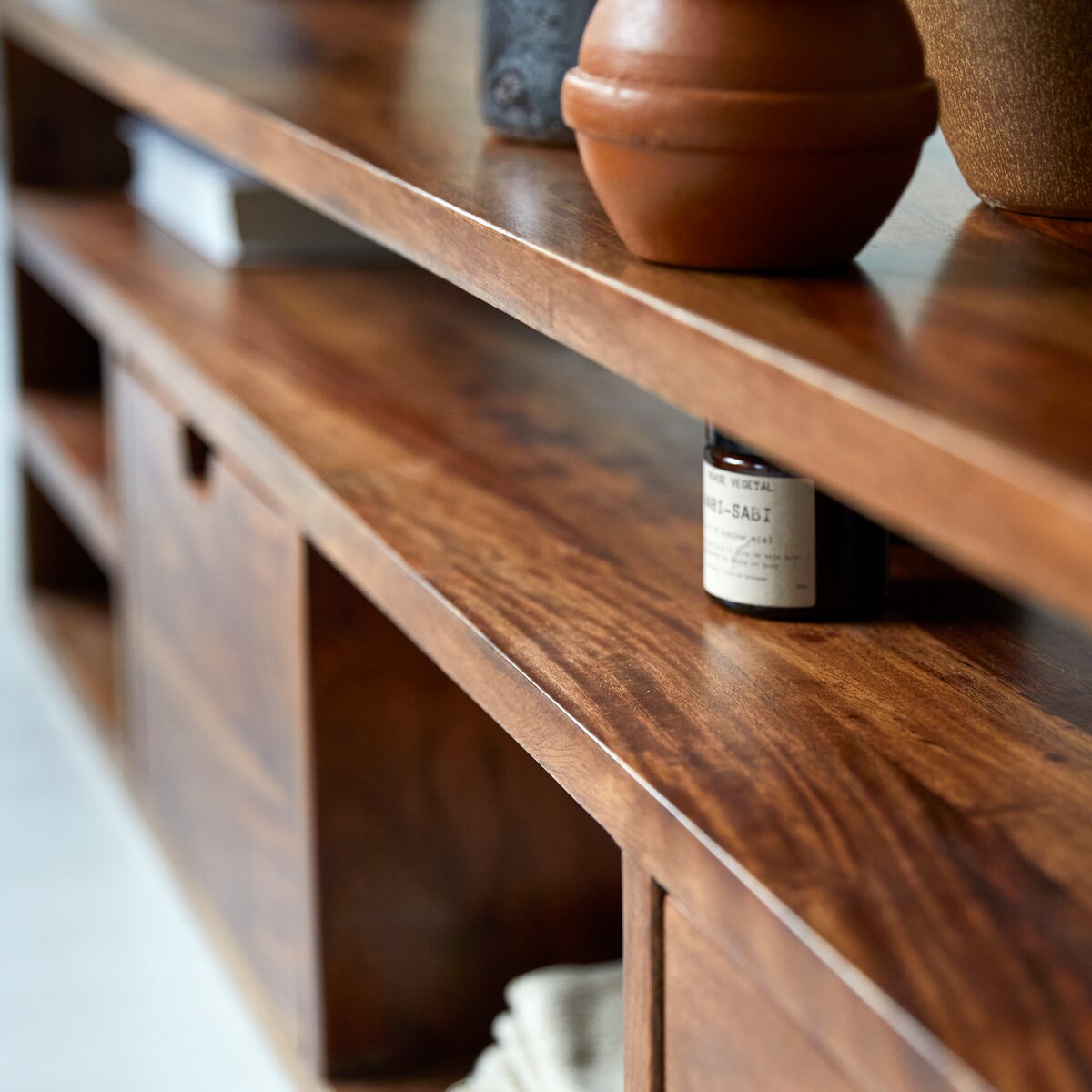 Modern Cube Rustic TV Unit Honey Oak Finish with Extensive Storage