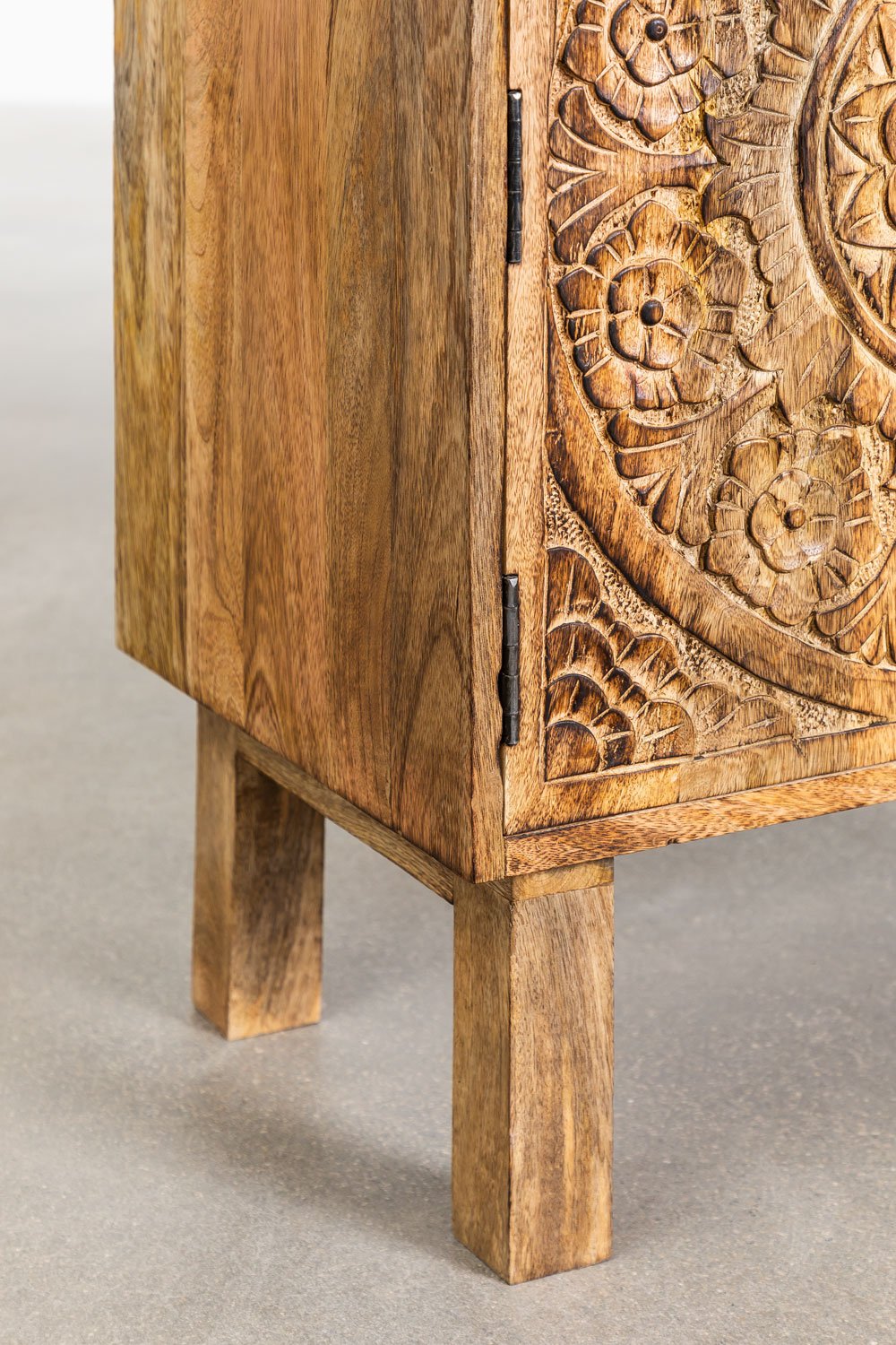 Hand-Carved Mandala Mango Wood Sideboard with 2 Door in Natural Finish